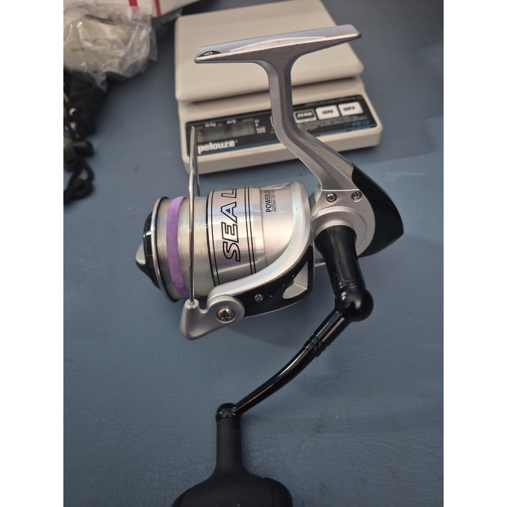 Bass Pro Shop Sea Lion Fishing Reel Spinning Reel